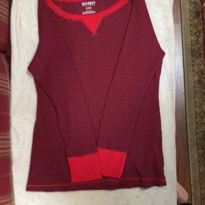 (A) old Navy thermal light wait size XL red/black